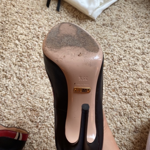 Gucci king snake stilettos (open to offers) - Picture 9 of 14
